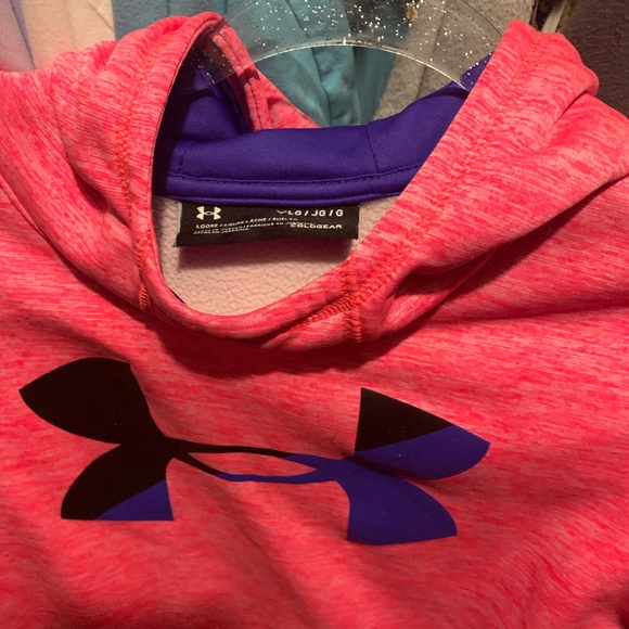 Huge Under Armour LOT! Girls youth lg. SIX PIECES!!!! - Picture 5 of 16
